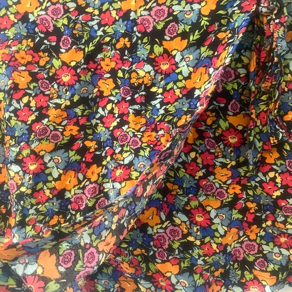 Wild Fable M mini floral skirt 🌻 - Picture 4 of 5